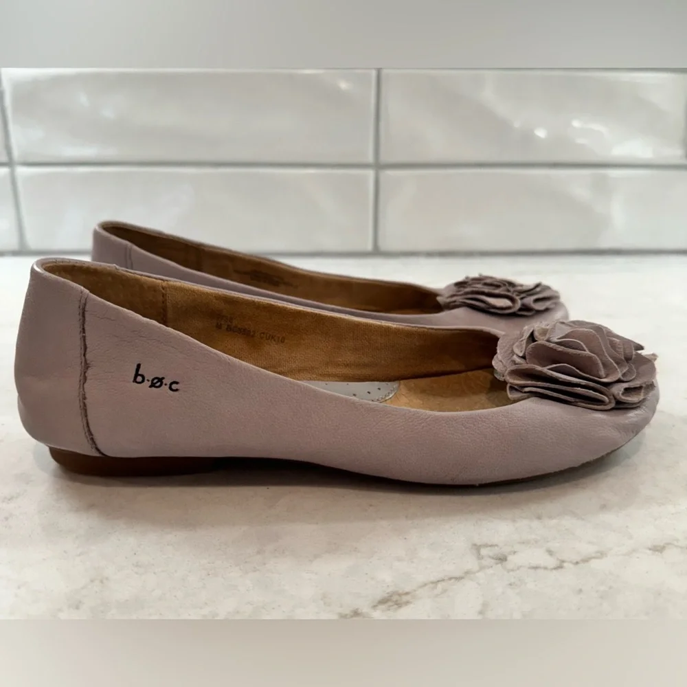 b.o.c. Leather Ballet Flats with rosette Size 7